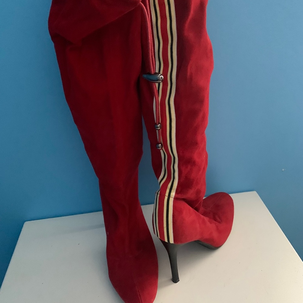 STEVEN By Steve Madden Tall Red Boots New Size 8